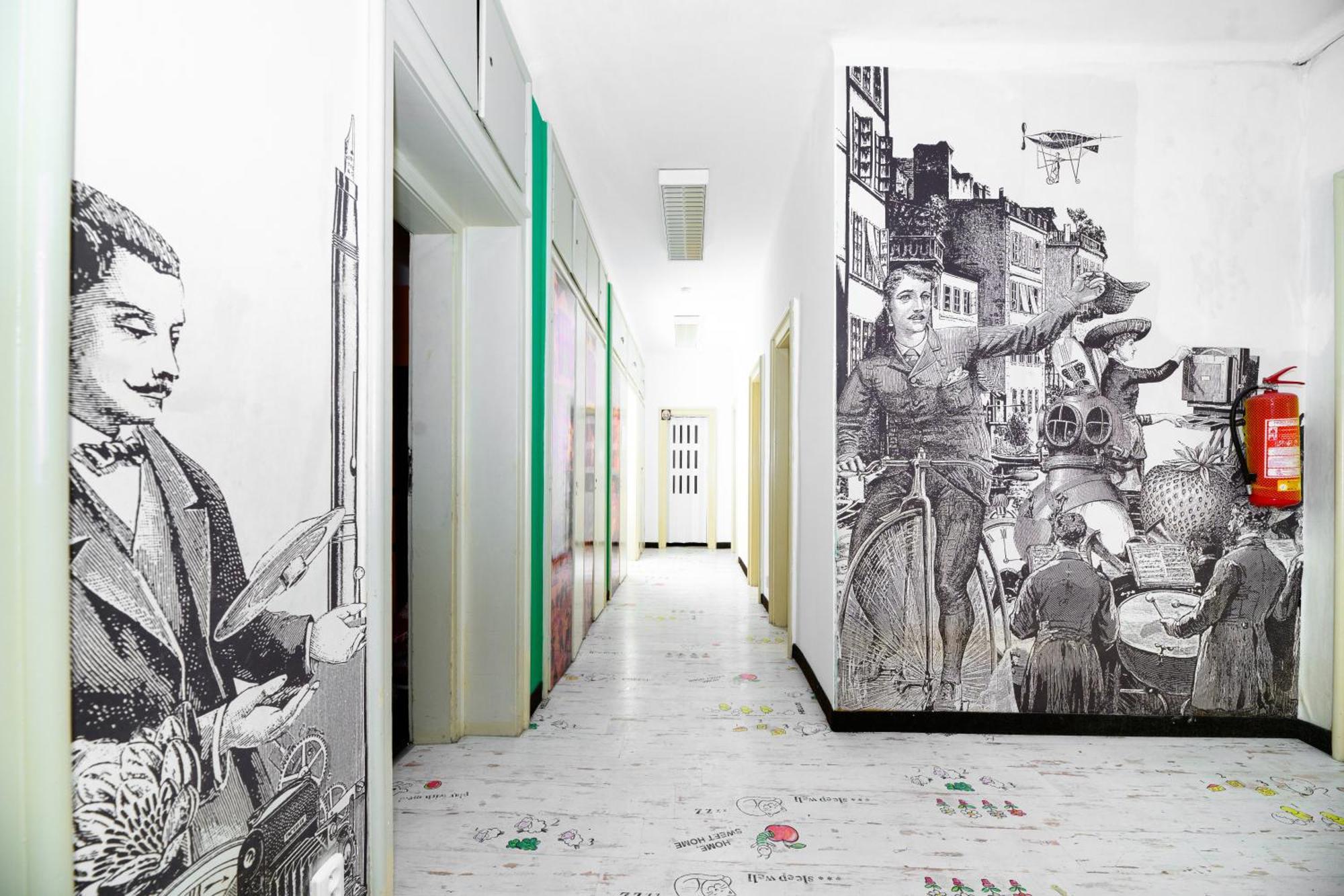 Benedikt City Center Hostel ปราก ภายนอก รูปภาพ