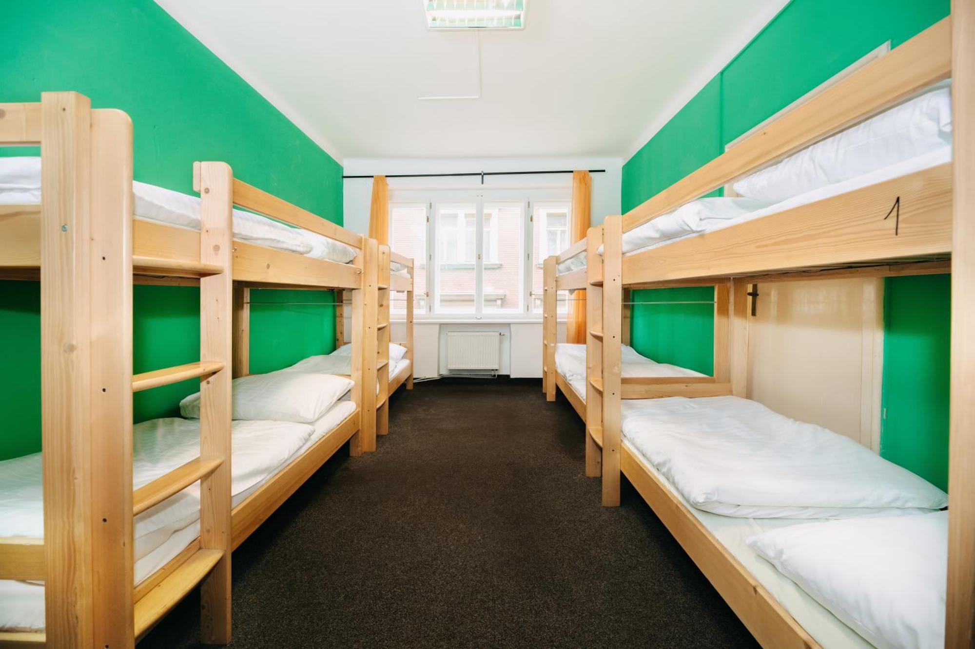 Benedikt City Center Hostel ปราก ภายนอก รูปภาพ